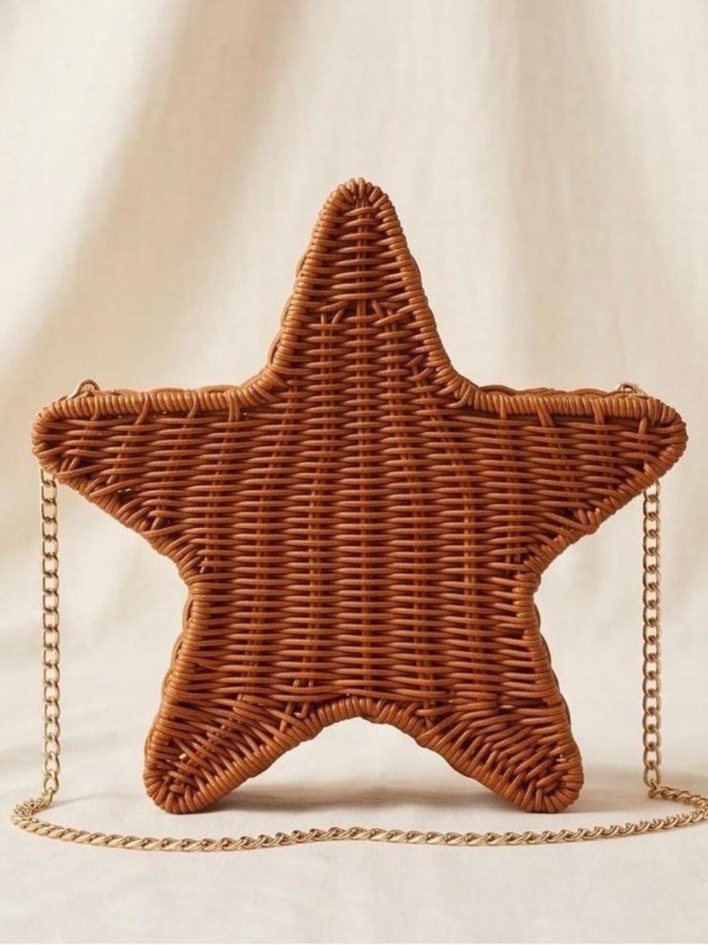 New Tommy Bahama Woven Starfish Crossbody Bag with Gold Chain - Picture 3 of 13